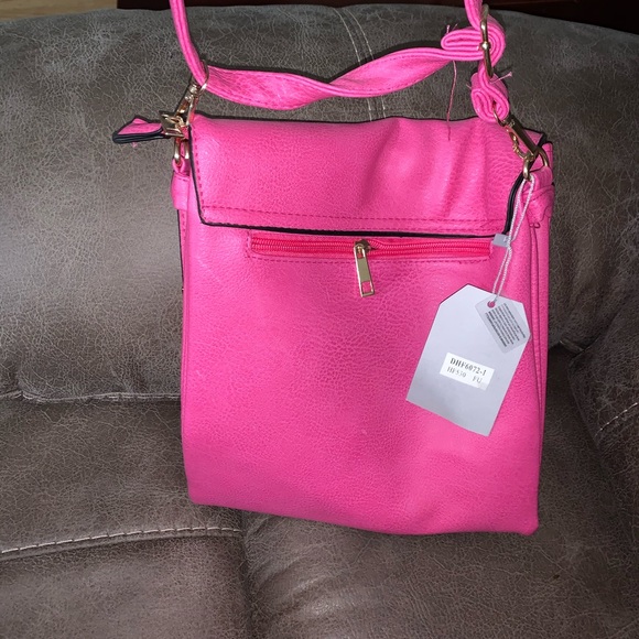 NEVER USED Lily Jane pink crossbody purse - Picture 2 of 2